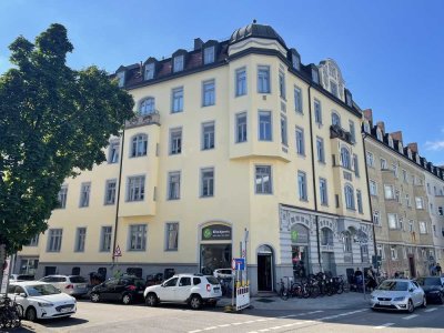 Renovierte XXL 4 Zi.Altbau Wng. an der Landshuter Alle mit Wohnküche und Einbauküche