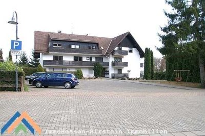 3 Zimmerwohnung, ebenerdig.