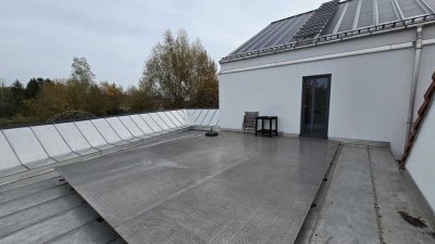Außergewöhnliche Loft-Wohnung – Wohnen mit Naturblick und Dachterrasse