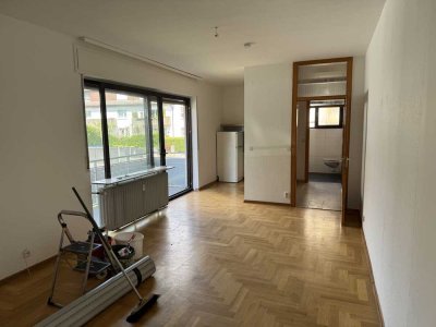 1 Zimmerwohnung mit Balkon, EBK und neuem Bad