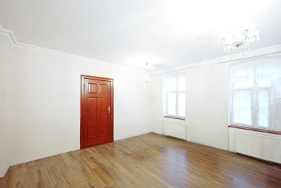 Charmante sanierte 2-Zimmer-Wohnung in  Berlin-Spandau