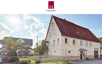 Familienfreundliches Zuhause mit vielseitiger Scheune