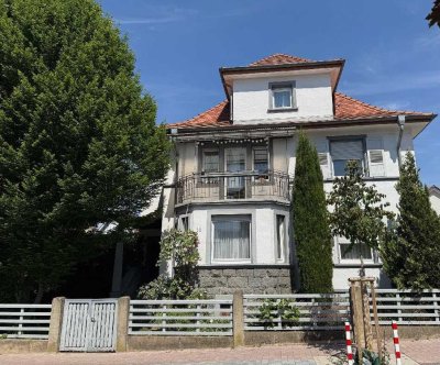 Zweifamilienhaus mit Villencharakter in bester Lage von Hemsbach