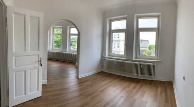 Attraktive 3-Zimmer-Wohnung mit neuer Einbauküche - Erstbezug nach Renovierung