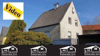 Handwerkerhaus mit 2 Garagen und Garten