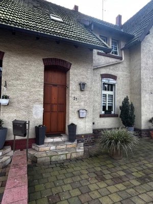 *Reserviert* Charmantes Haus in Duisburg-Neumühl - Perfekt für Familien und Paare