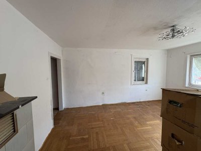 Vielseitiges Bauernhaus mit Scheune – ländliches Wohnen mit Perspektive