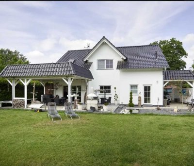Großzügiges Einfamilienhaus in Falkensee mit Seenähe