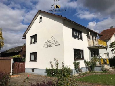 Großzügiges Zweifamilienhaus mit Charme und herrlichem Grundstück!