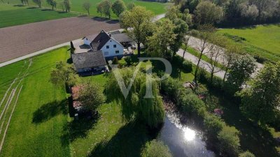 Liebhaberobjekt mit zahlreichen Möglichkeiten auf idyllischem Grundstück