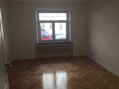 Sanierte 3-Raum-Wohnung Nähe Rosenau