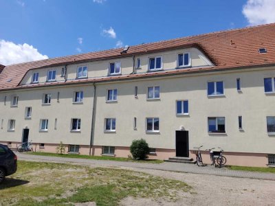 80 km von Berlin entfernte, Renovierte 3-Zimmer Wohnung ohne Balkon in Premnitz
