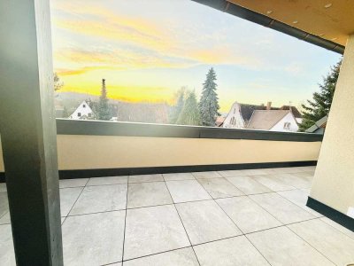 Moderne 3-Zimmerwohnung mit Dachloggia / Erstbezug nach Sanierung/ Einbauküche