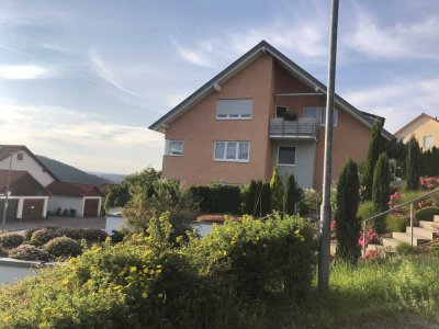 Helle 3-Zimmer-Wohnung mit Ausblick in Sulz am Eck