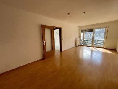 Schöne 2-Zimmer-Wohnung mit Balkon