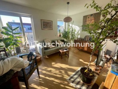 Tauschwohnung: Lichtdurchflutetes Dachgeschoss mit Südbalkon