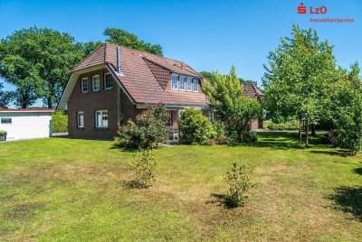 Idyllische Alleinlage! Einfamilienhaus mit großem Grundstück in Godensholterfeld