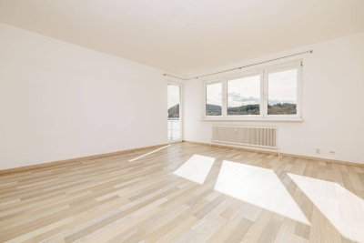 TRAUMHAFTER AUSBLICK I 2x LOGGIEN I PROVISIONSFREI I 5 ZIMMER I FAMILIENWOHNUNG I LIFT I SEPARATE KÜCHE I LEOBEN I AB SOFORT I PROJEKT WOHNEN I