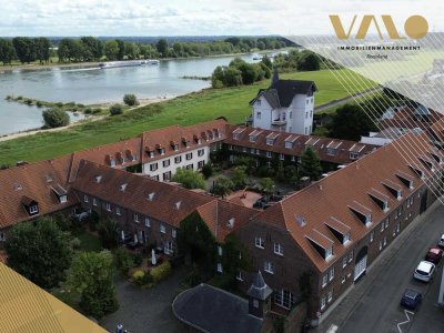 Rarität in direkter Rheinnähe: Bezugsfreie 1-Zimmerwohnung in historischer Hofanlage zu verkaufen!