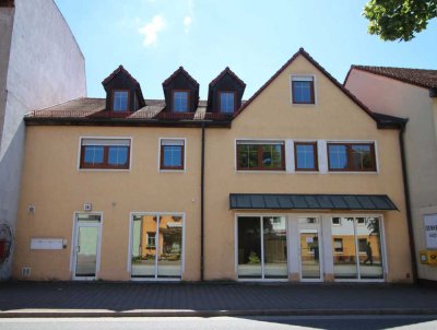 Attraktive Dreizimmerwohnung mit Stellplatz