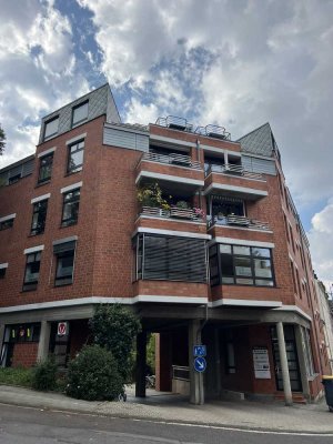 2-Zimmer DG-Wohnung mit Sonnenbalkon in bester Lage in Burtscheid