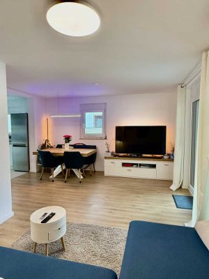 PROVISIONSFREI - Moderne 3-Zimmer-Wohnung mit Garten, Balkon & Tiefgarage - zentral in Waiblingen