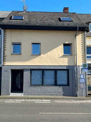 Reihenmittelhaus im Ortskern von Speicher!