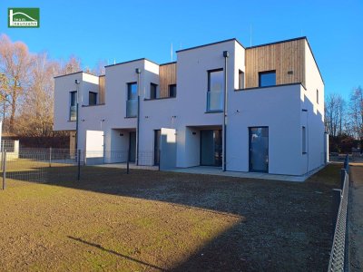 Eckreihenhaus mit tollen Außenflächen - Stadt trifft Natur - Eigengarten + Terrasse + 2 Balkone!