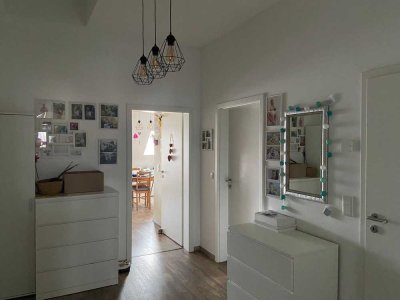 Moderne 3-Zimmer Dachgeschosswohnung mit Balkon in Klingenberg am Main