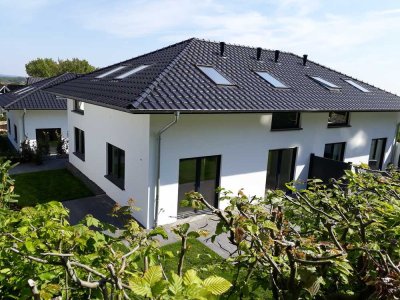 3-Zimmer-Doppelhaushälfte mit gehobener Innenausstattung und EBK in Bad Essen