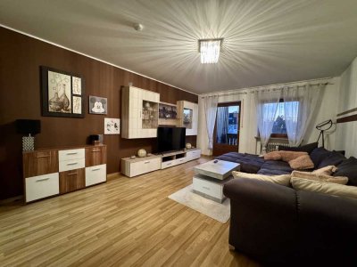 Zentrumsnahe Lage: Hübsche 2-Zimmer-Single-Wohnung mit EBK, zwei Balkonen und TG-Stellplatz