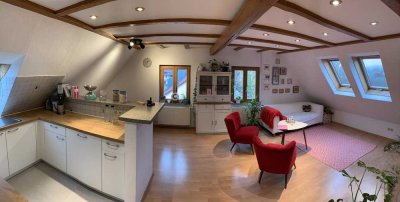 Attraktive 2,5-Zimmer-Wohnung mit Einbauküche in Dettingen an der Erms