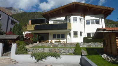 Erdgeschoßwohnung mit Garten in 2 Familienhaus privat zu verkaufen ( keine maklerkosten )