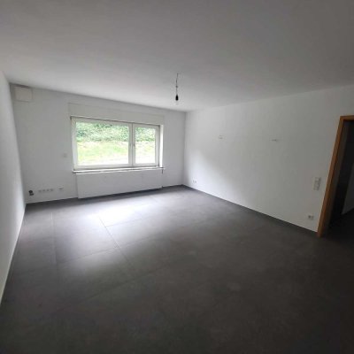 Helle 3-Zimmer Erdgeschosswohnung mit Terrasse in Hünstetten