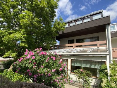 Provisionsfrei -Reihenendhaus mit großen hellen Räumen, Garten und Garage in Freiberg