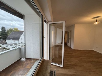 Erstbezug nach Sanierung: Schicke 1-Zimmer Wohnung mit Balkon in Leverkusen