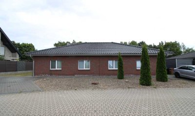 Doppelhaus Bungalow (Bj. 2015) in Grußendorf