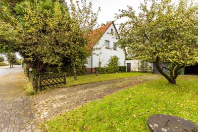 Doppelhaushälfte mit Garage und großem Garten in Nienstädt – Sülbeck, **Erbpacht**