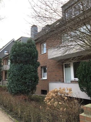 1 Zi WHG renoviert mit Küche, Bad, Garage , Keller in Hamburg, Marienthal