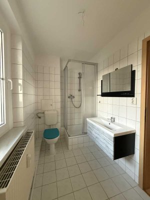 Freundliche 5-Zimmerwohnung in ruhiger Lage mit Balkon / 1. OG