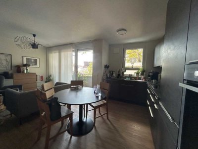 Geräumige 4-Zimmer-Wohnung mit Balkon in Weil am Rhein