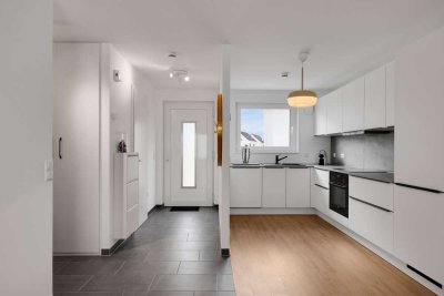 Platz für die ganze Familie: Neubau Mietshaus mit Garten