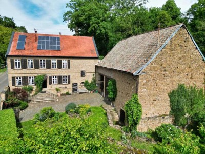 Liebhaber historischer Immobilien aufgepasst! Traumhaftes Landhaus – Perfekt für Individu
