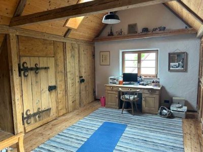 Historische Doppelhaushälfte in Ziegelbauweise