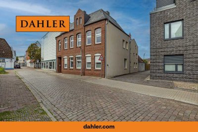 Ehemaliges Herrenhaus in zentraler Lage in der Kreisstadt Heide wartet auf neuen Wind