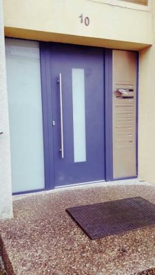 Neuwertige 3-Zimmer-Wohnung mit Balkon und Einbauküche in Wilster