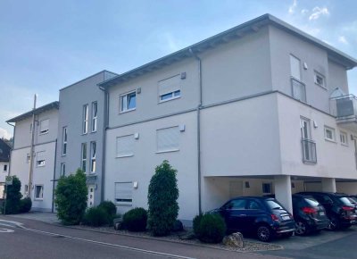 Wohnen auf 2 Etagen - Neuwertige Souterrainwohnung