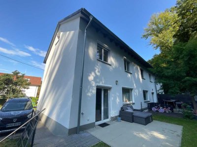 Neuwertiges REH in Ortrandlage, kurzfristig Frei!