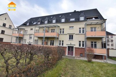 Singlenest mit Einbauküche, Balkon und Stellplatz gesucht?
