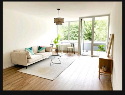 430 € - 31 m² - 1.0 Zi.
möblierte 1-Zimmer-Wohnung inklusive Küche, Bett, Sofa, Essgruppe